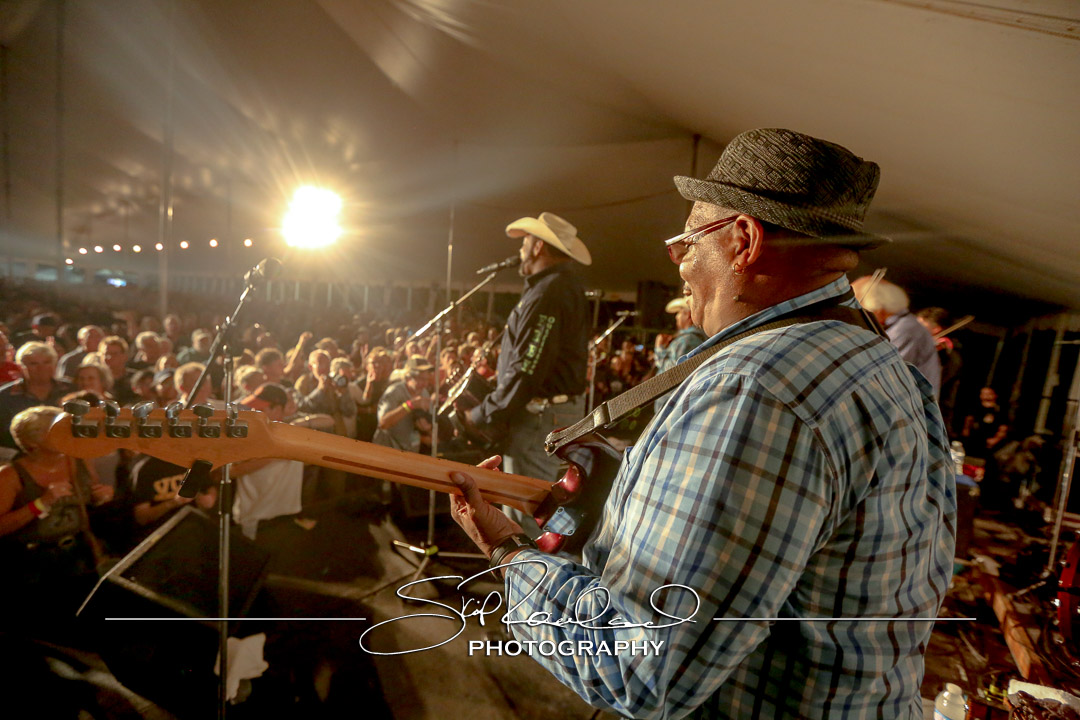 Richmond Folk Festival – 2016 – Friday #160029
