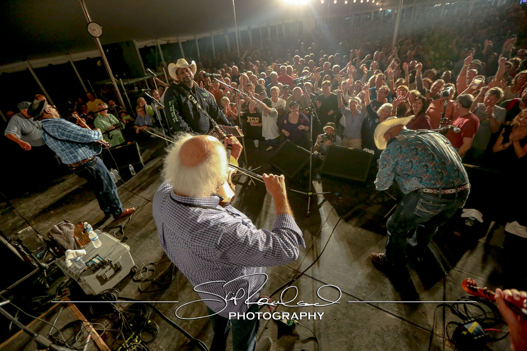 Richmond Folk Festival – 2016 – Friday #160052