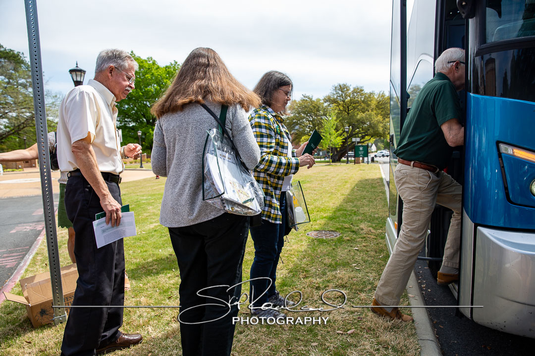 Campus Bus Tours – April 2022 #53133
