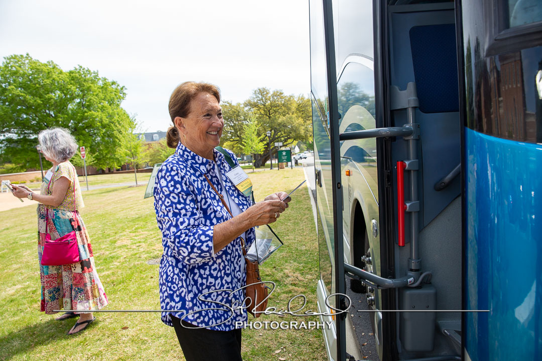 Campus Bus Tours – April 2022 #53135