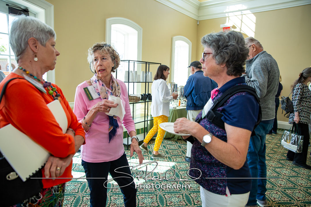 Saturday Morning at Alumni House – April 2022 #52453