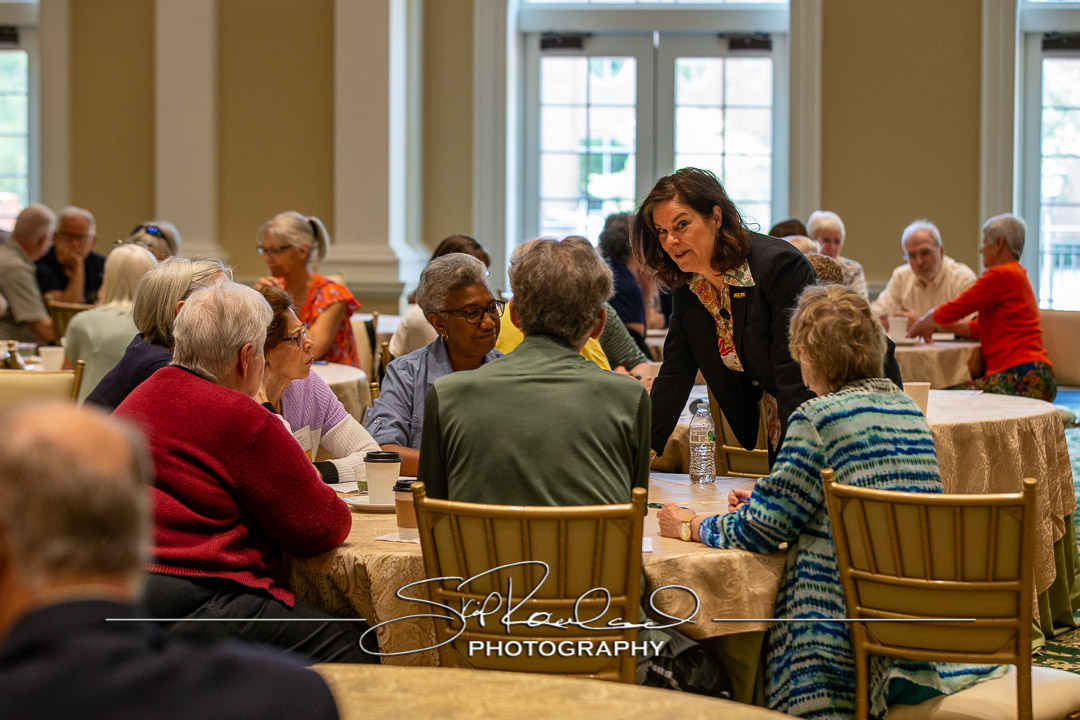 Saturday Morning at Alumni House – April 2022 #52491