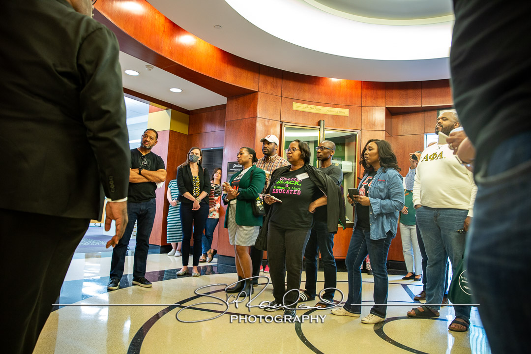 Black Alumni Reunion – Strollin At Swem Library – May 2022 #65510