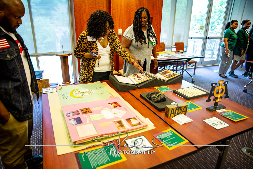 Black Alumni Reunion – Strollin At Swem Library – May 2022 #65512