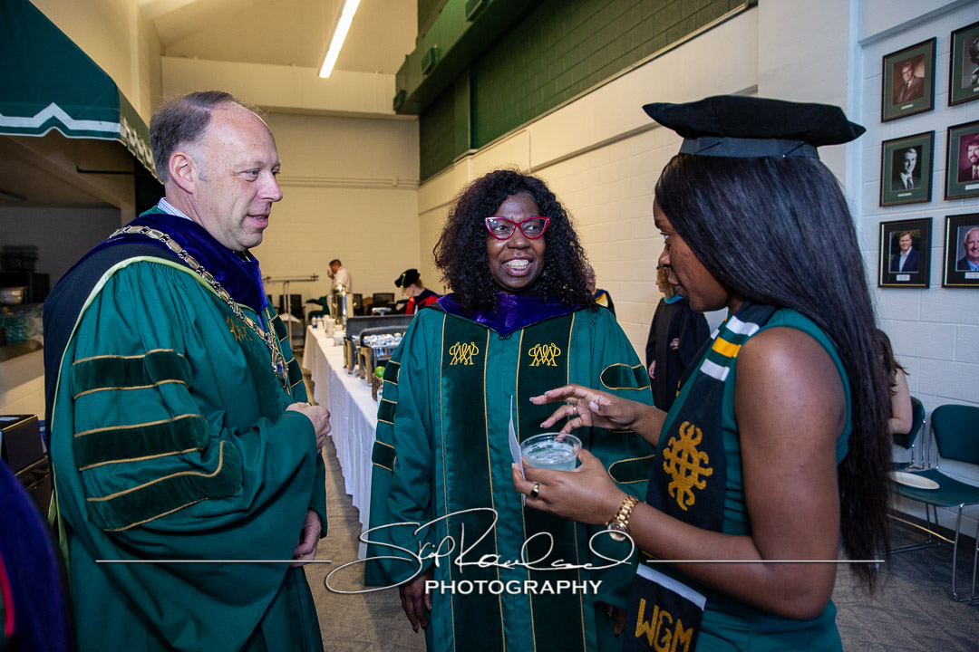 Robing Room Candids – May 2022 #73781