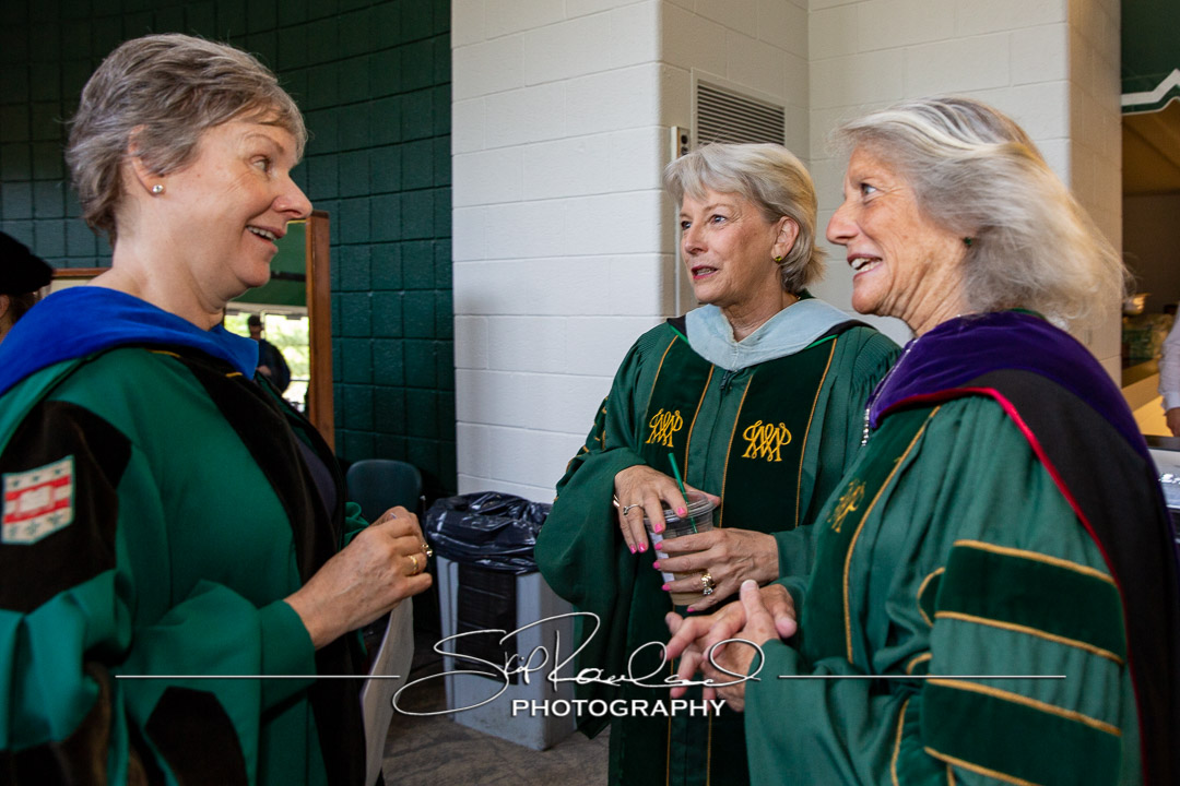 Robing Room Candids – May 2022 #73784