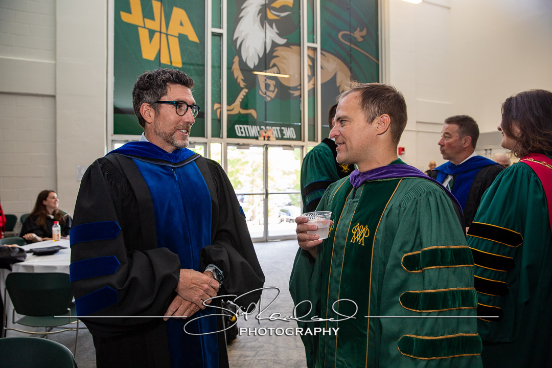 Robing Room Candids – May 2022 #73786