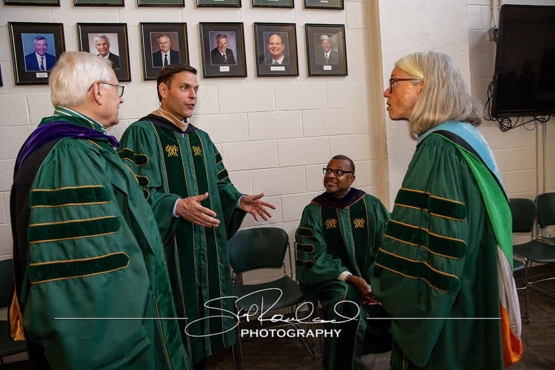 Robing Room Candids – May 2022 #73793