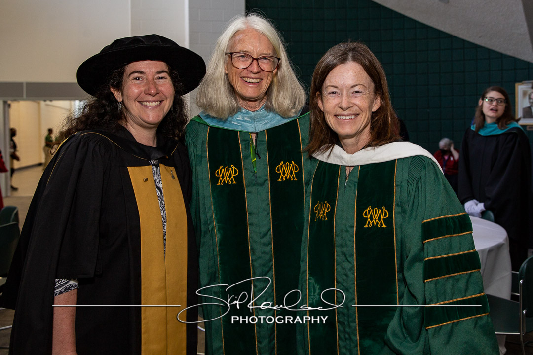 Robing Room Candids – May 2022 #73811