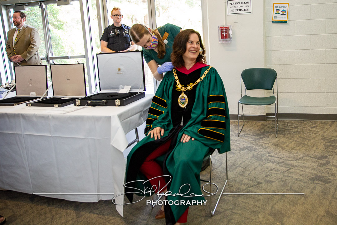 Robing Room Candids – May 2022 #73837