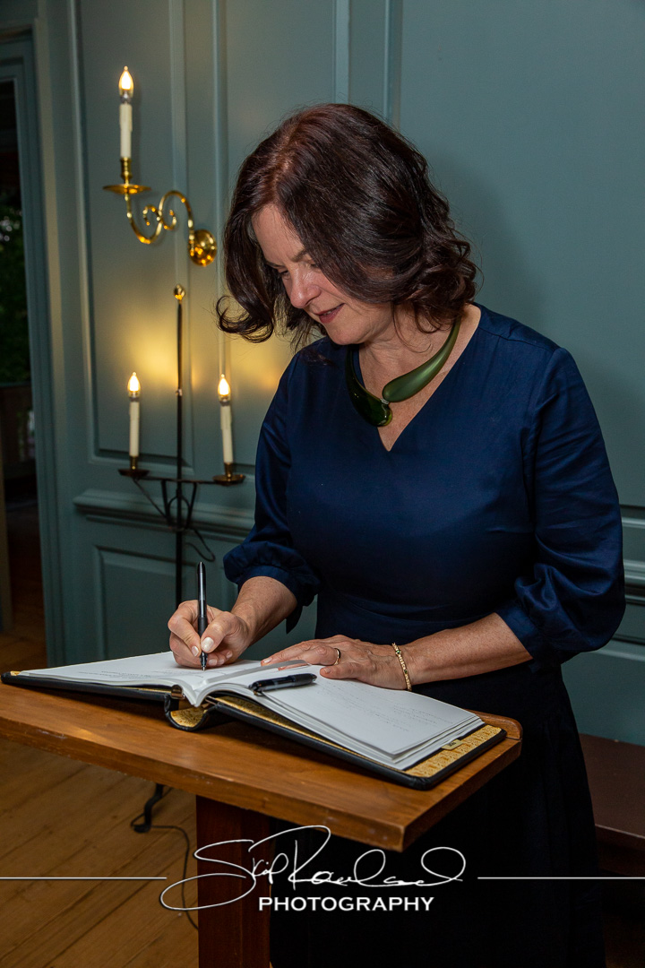 Wm Bov Pinning And Resolution In Blue Room – September 2022 #94525