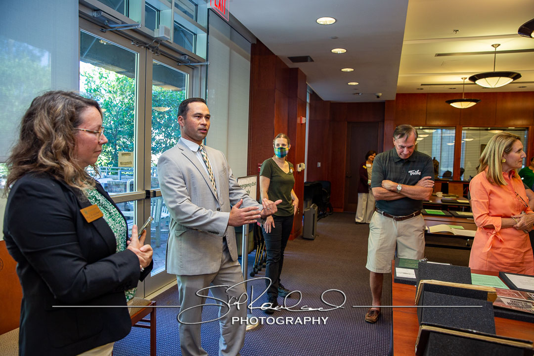 OWJ Reception at Swem Special Collections – HoCo 22 #96096