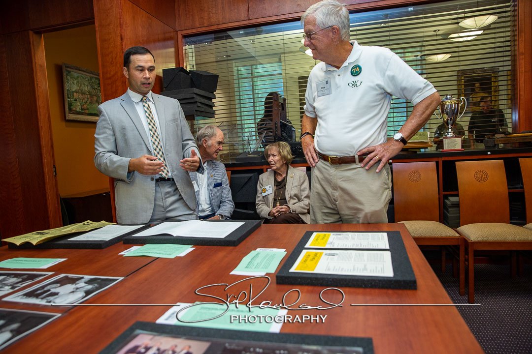 OWJ Reception at Swem Special Collections – HoCo 22 #96100