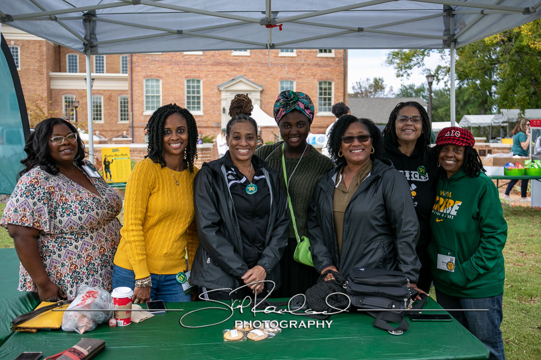 Tailgates at the House – HoCo 22 #96153