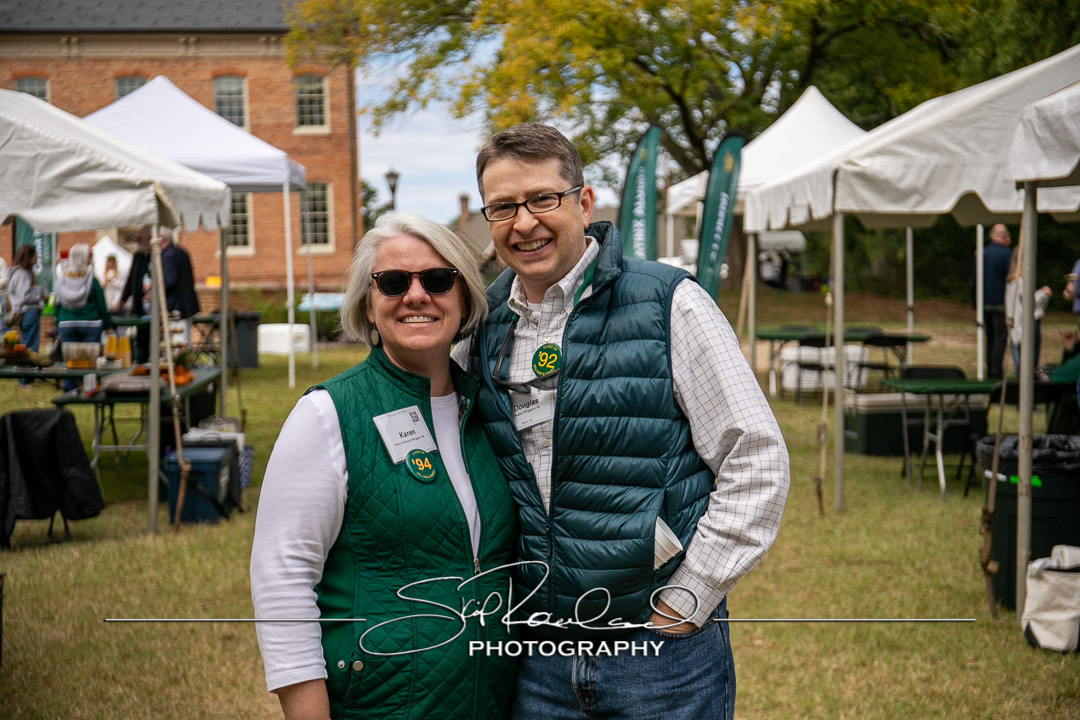 Tailgates at the House – HoCo 22 #96163