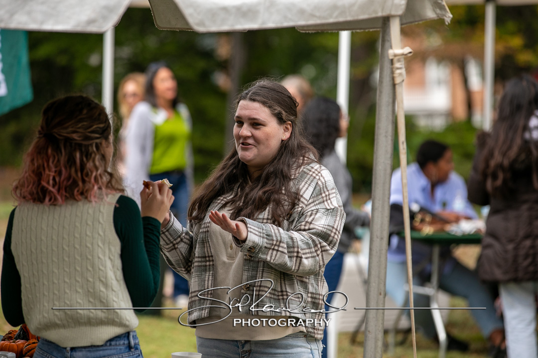 Tailgates at the House – HoCo 22 #96194