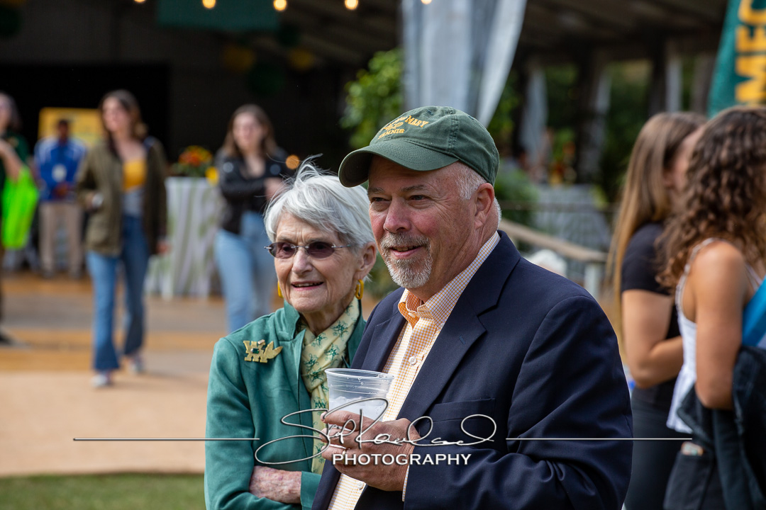 Tailgate in the Garden – HoCo 22 #96897