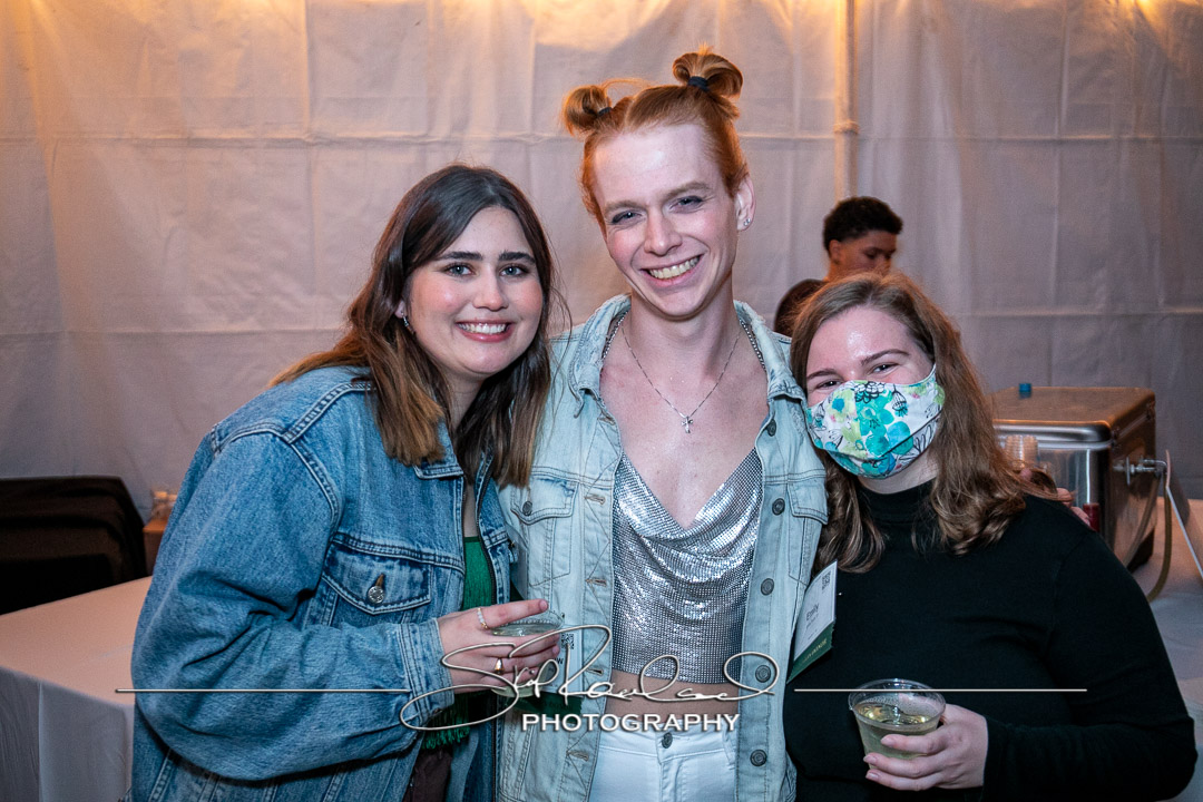 Young Guarde – HoCo 22 #97039