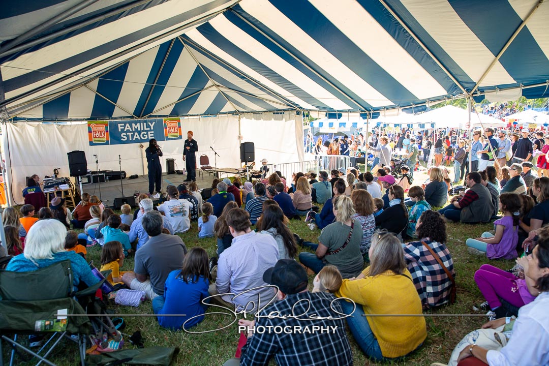 Richmond Folk Festival – 2022 #106714