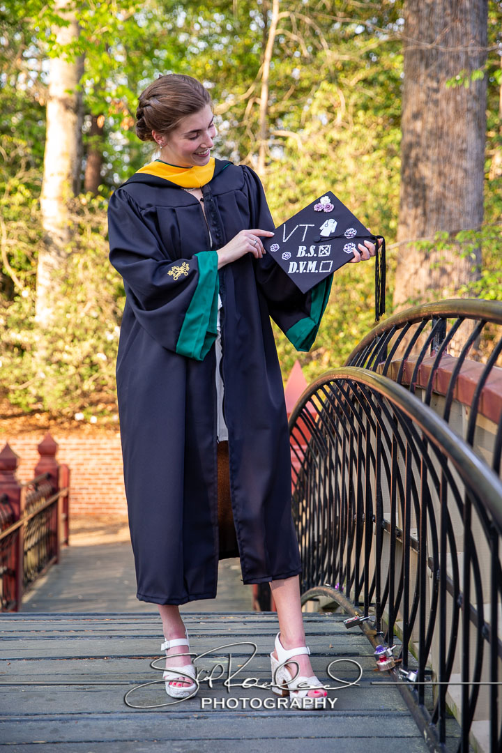 Hachtel Cap And Gown – April 2023 #119255