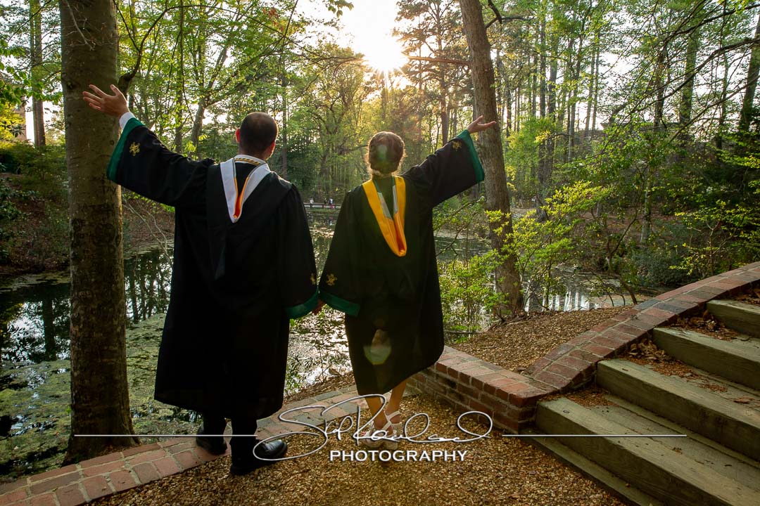 Hachtel Cap And Gown – April 2023 #119268