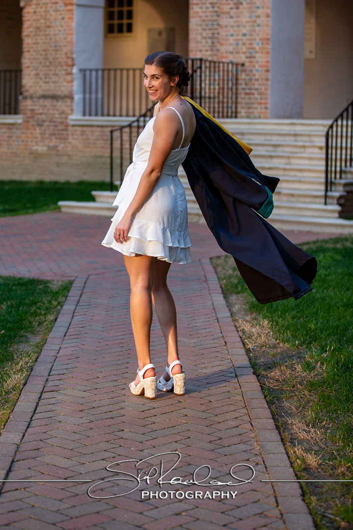 Hachtel Cap And Gown – April 2023 #119297