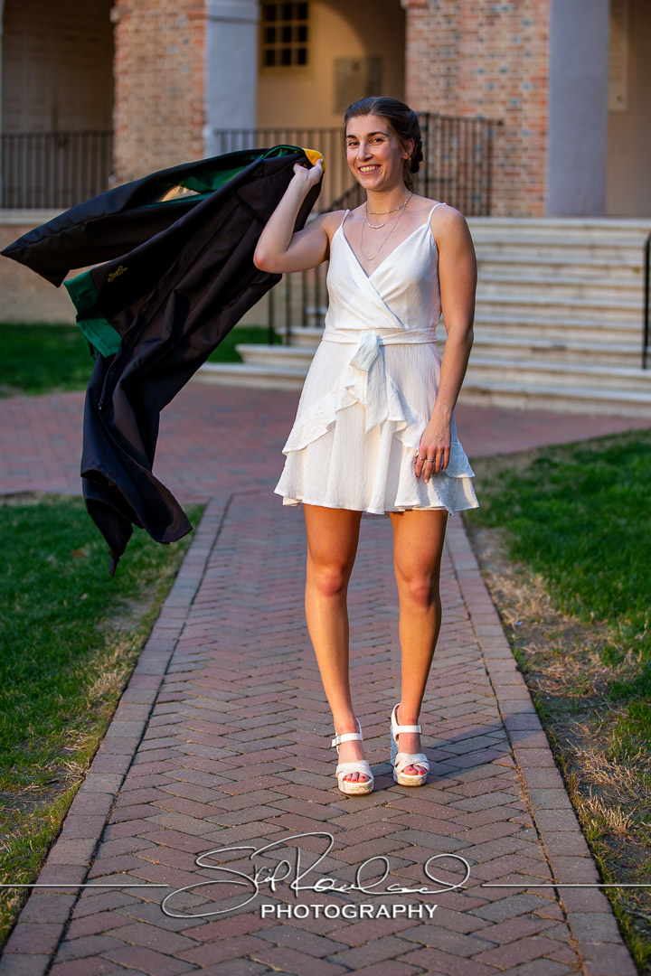 Hachtel Cap And Gown – April 2023 #119301