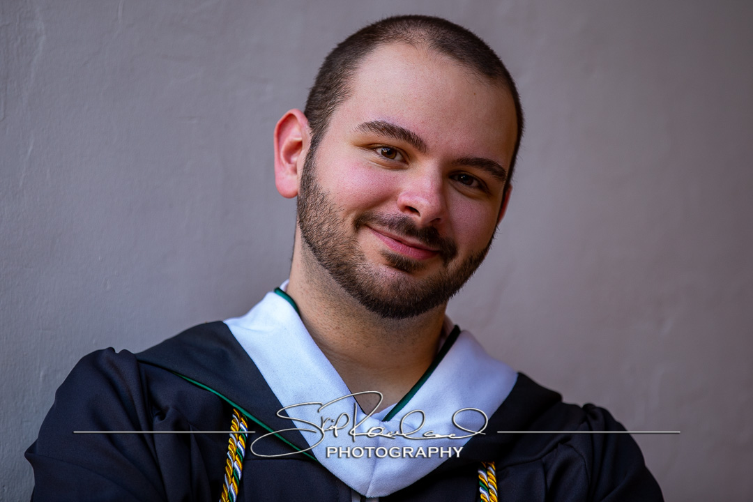 Hachtel Cap And Gown – April 2023 #119304