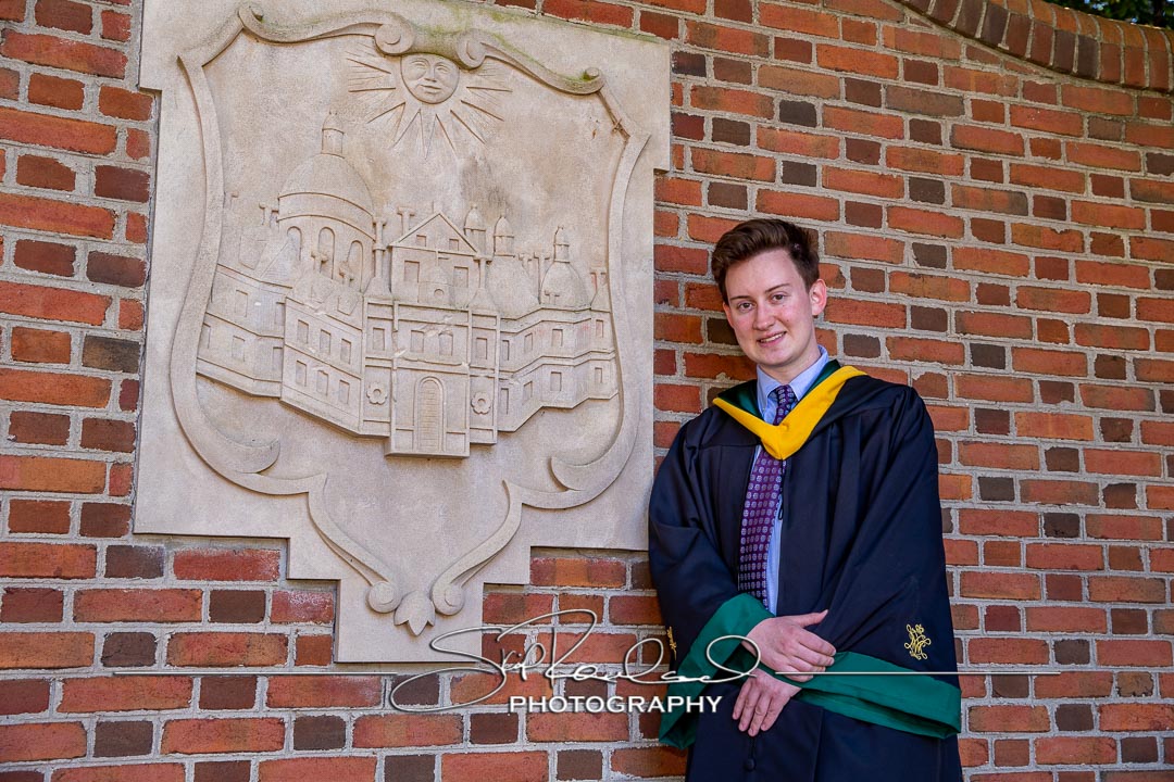 Jonathan Ruxton Cap And Gown – April 2023 #121942
