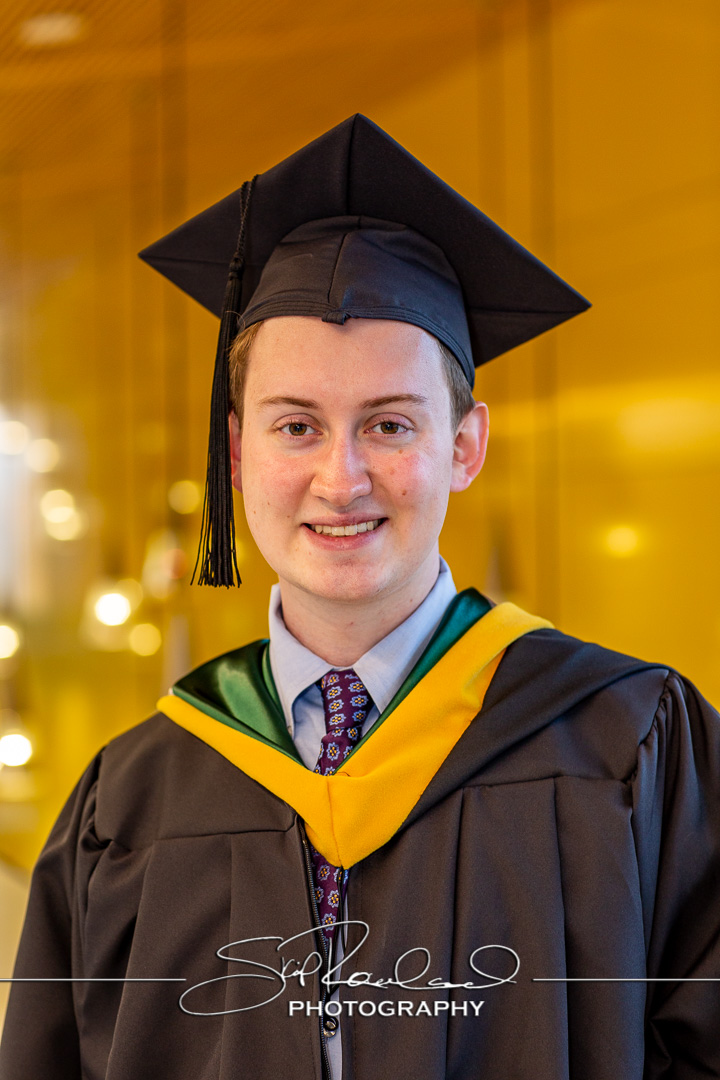 Jonathan Ruxton Cap And Gown – April 2023 #121945