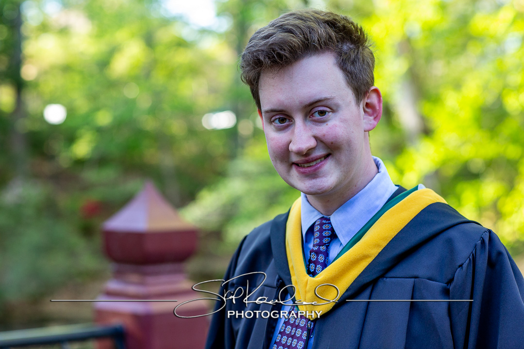 Jonathan Ruxton Cap And Gown – April 2023 #121953