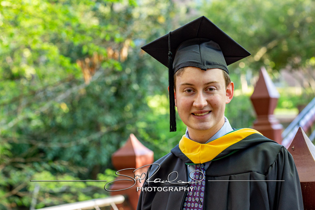 Jonathan Ruxton Cap And Gown – April 2023 #121957