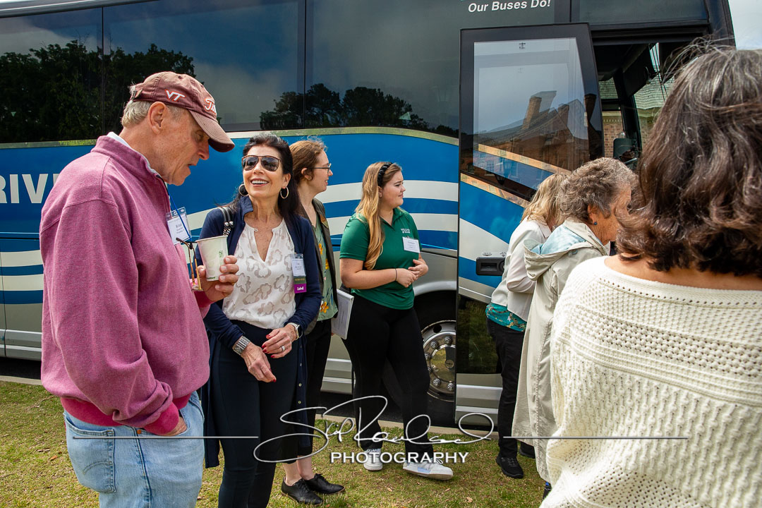 Traditions – Campus Bus Tours – 2023 #126403