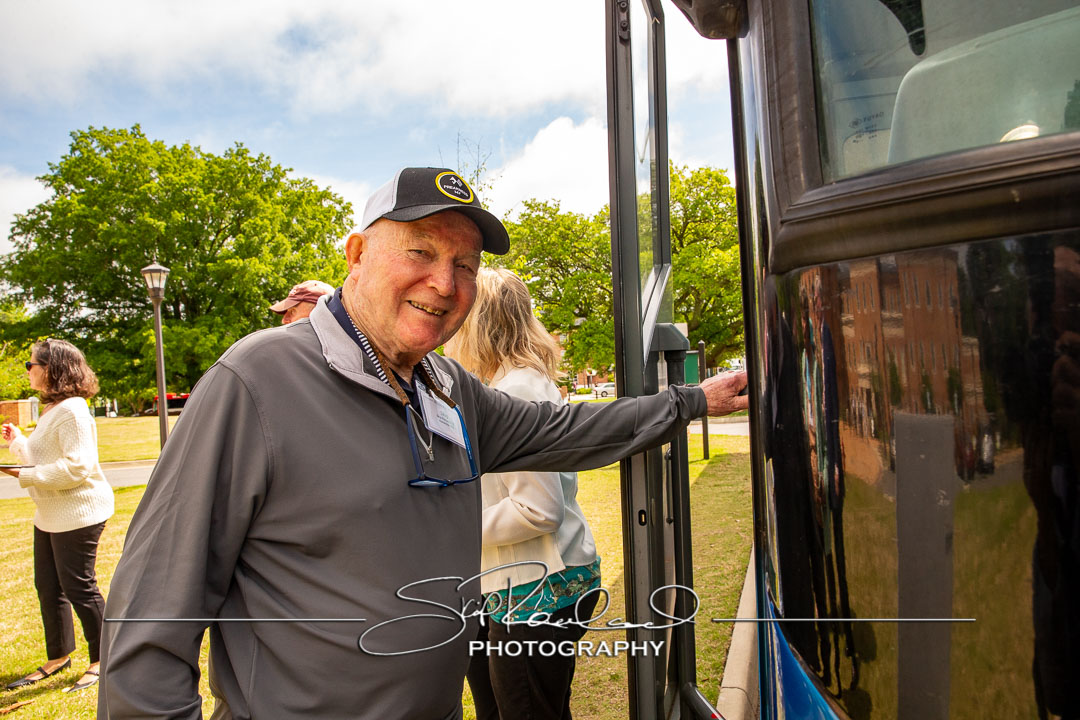 Traditions – Campus Bus Tours – 2023 #126406