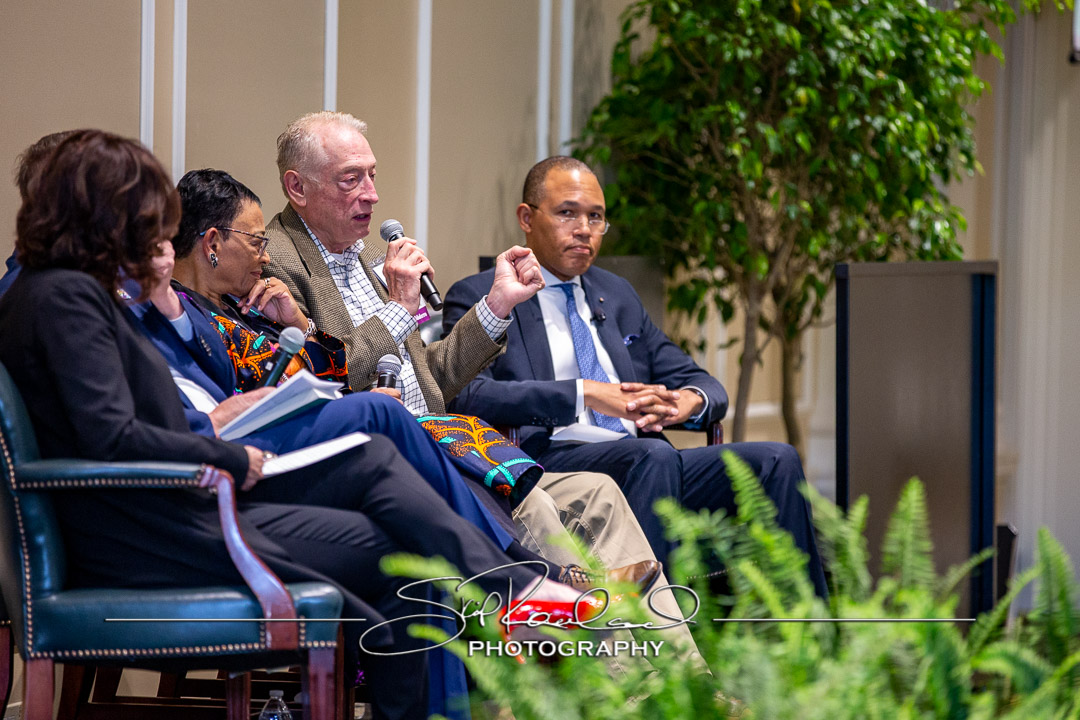 Traditions – Presidential Conversation – 2023 #126453