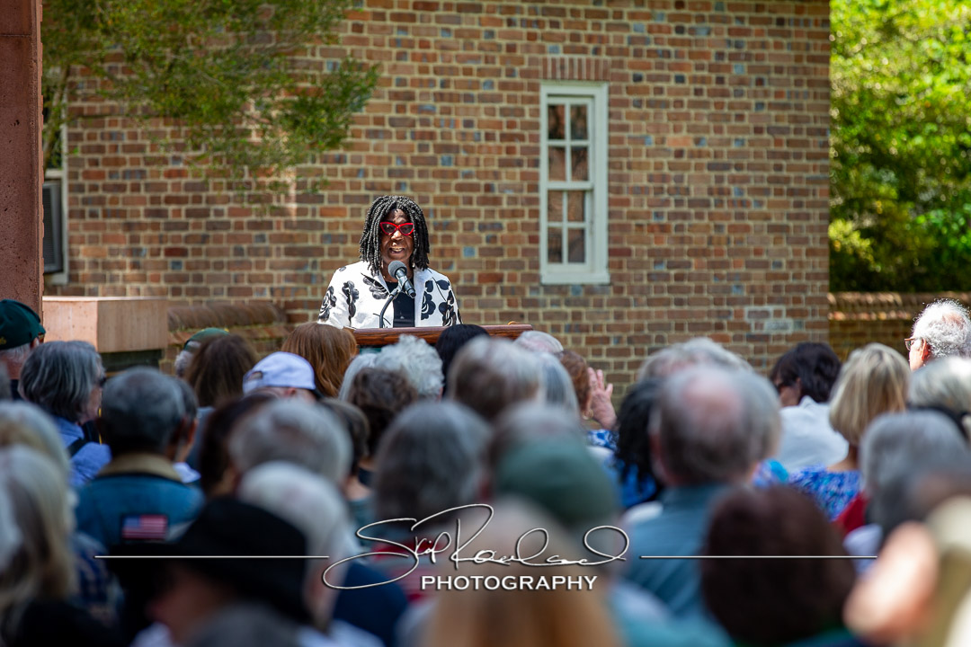 Traditions – Hearth Presentation – 2023 #126618