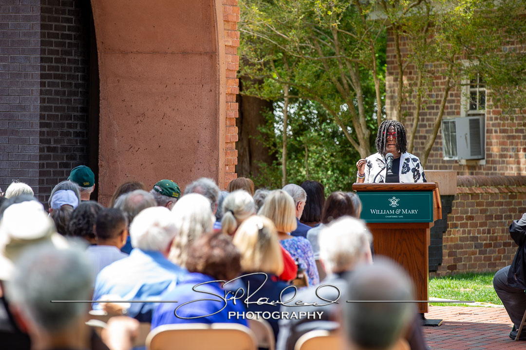 Traditions – Hearth Presentation – 2023 #126620