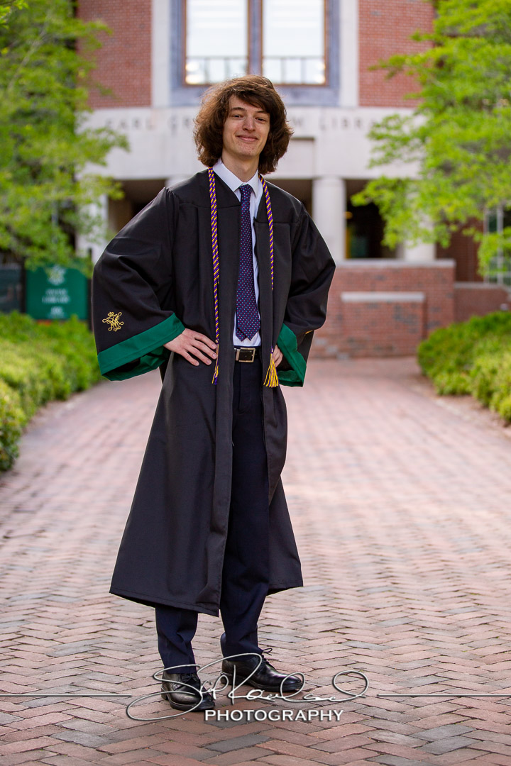 Robert Lazar Cap And Gown – May 2023 #137845