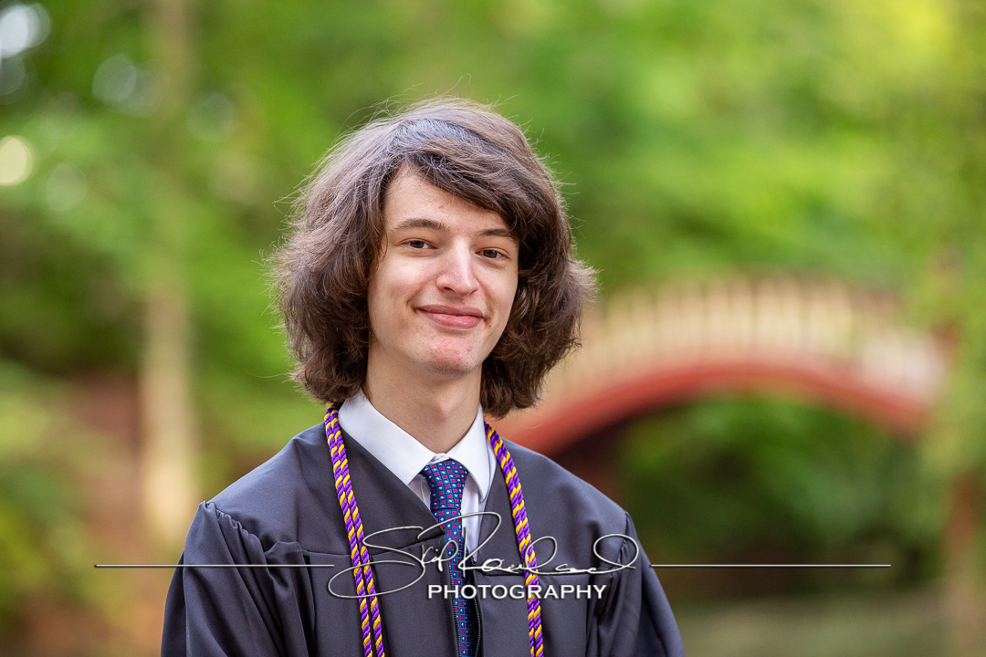 Robert Lazar Cap And Gown – May 2023 #137848