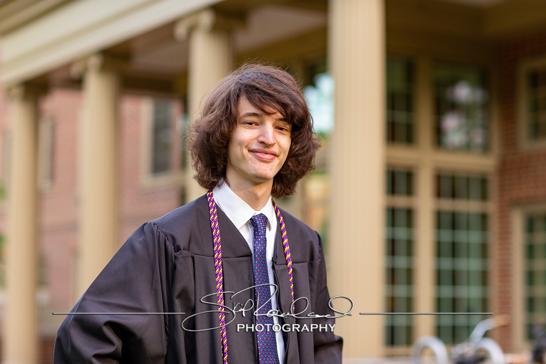Robert Lazar Cap And Gown – May 2023 #137853