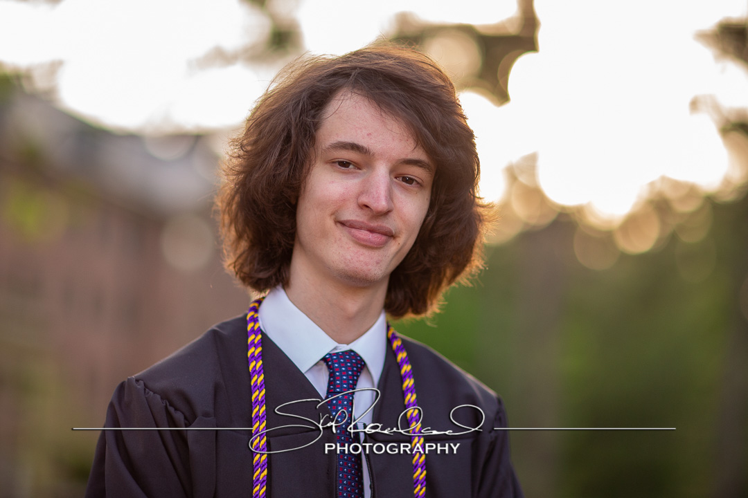 Robert Lazar Cap And Gown – May 2023 #137867