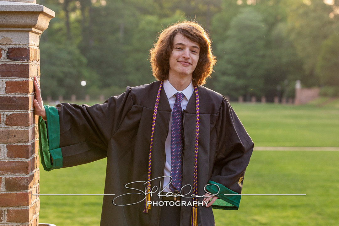 Robert Lazar Cap And Gown – May 2023 #137875