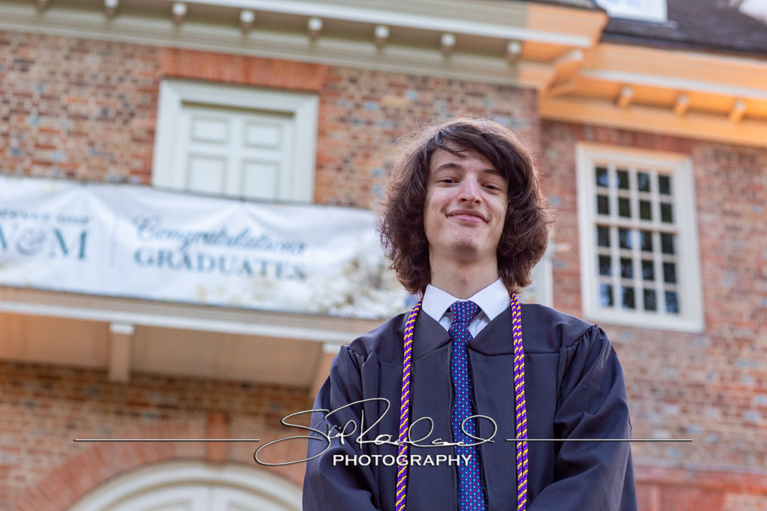 Robert Lazar Cap And Gown – May 2023 #137901