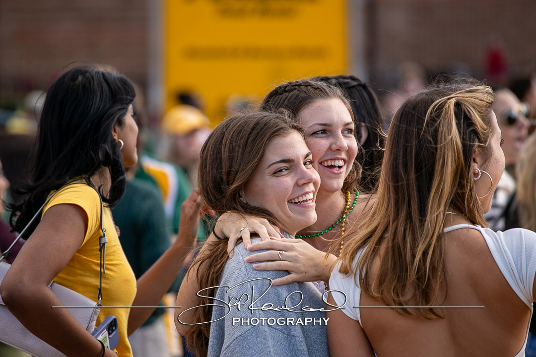 Faces in the Zable Crowd – 2023 #149114