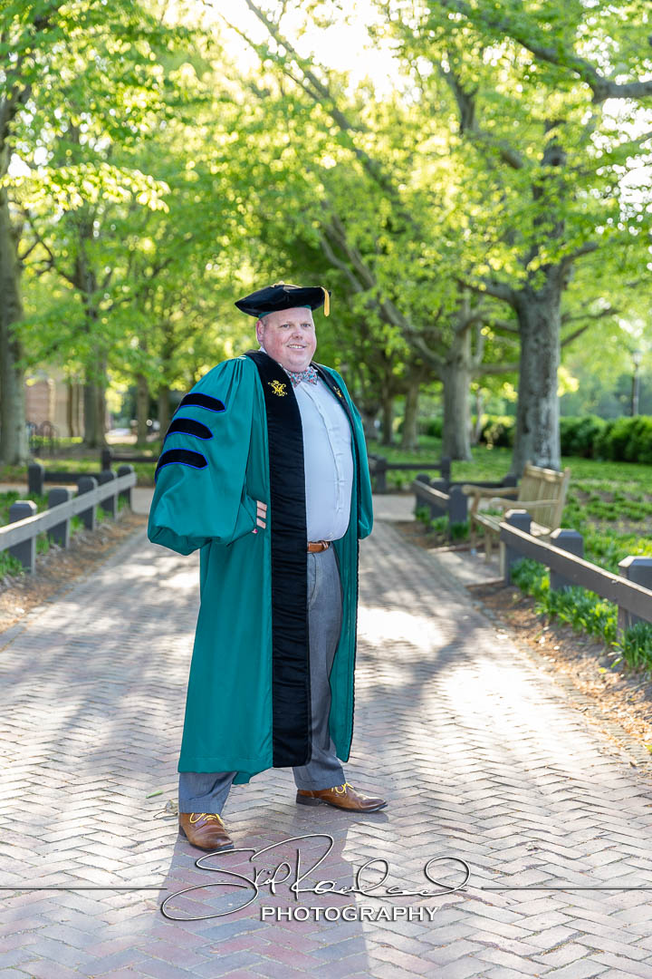 Joe Wheeless Cap And Gown – 2024 #210011