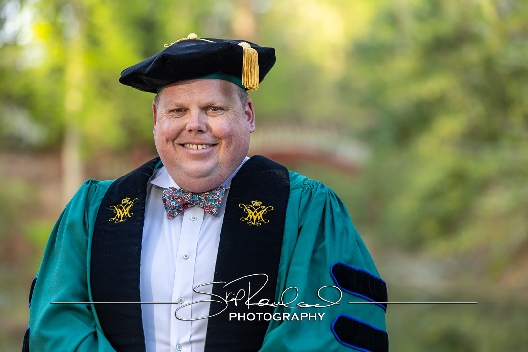 Joe Wheeless Cap And Gown – 2024 #210018
