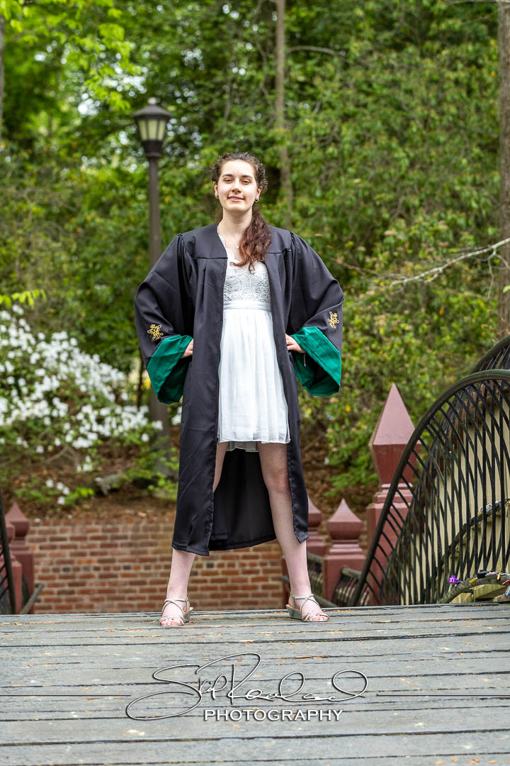 Katie Richardson Cap And Gown – 2024 #210050
