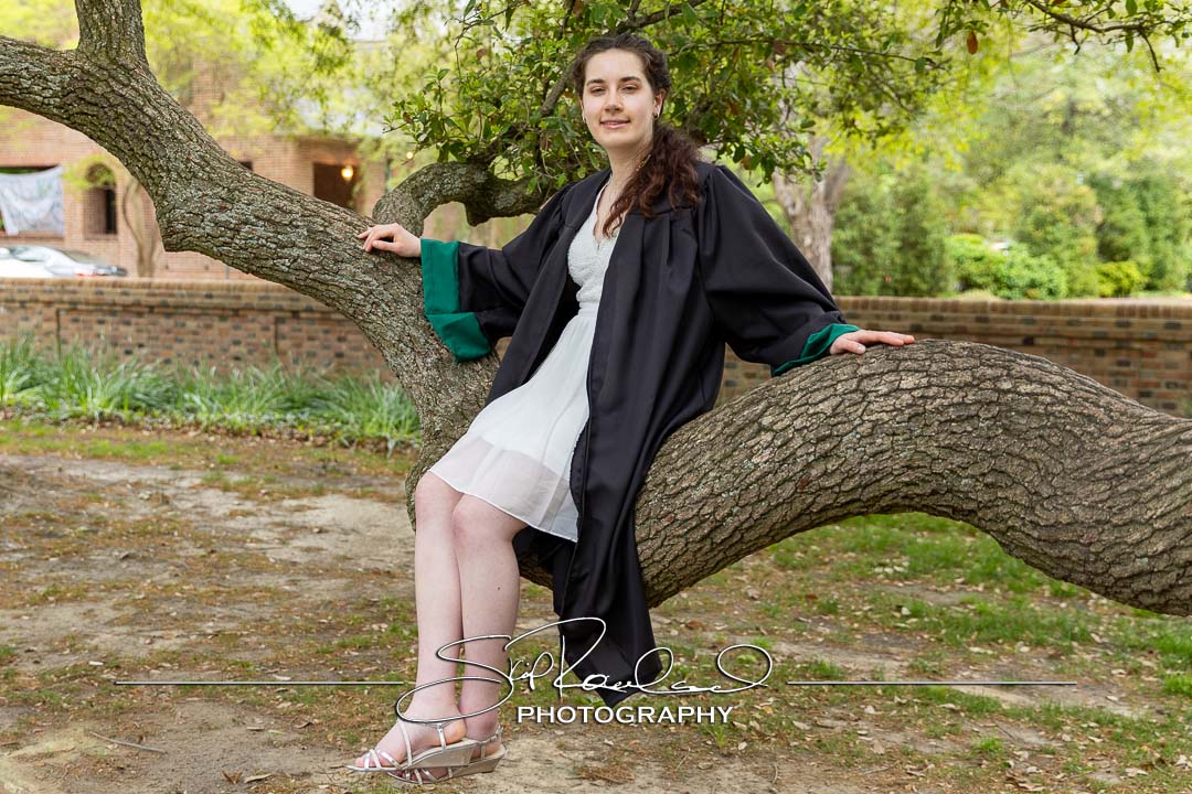 Katie Richardson Cap And Gown – 2024 #210074