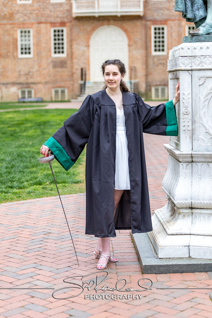 Katie Richardson Cap And Gown – 2024 #210077