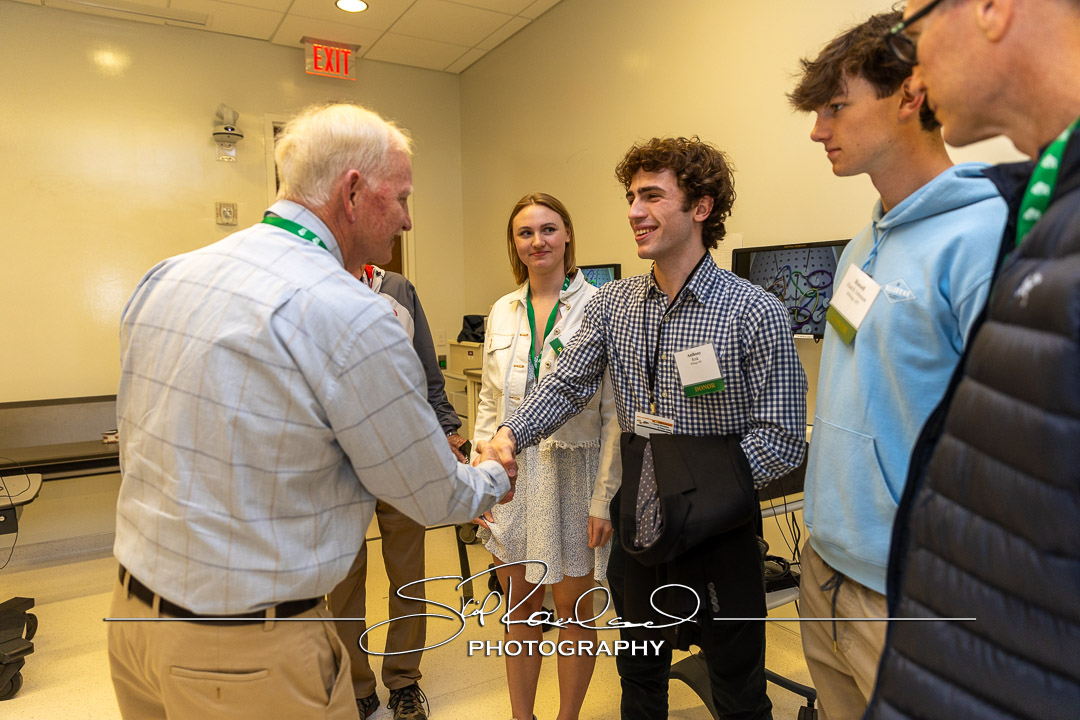 Reunion Hands On Simulation – 2024 #211890
